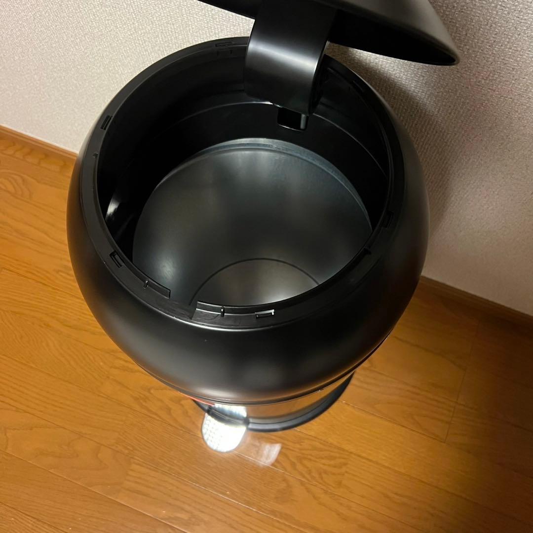 未使用　WESCO ペダル付きダストボックス　マットブラック　33L