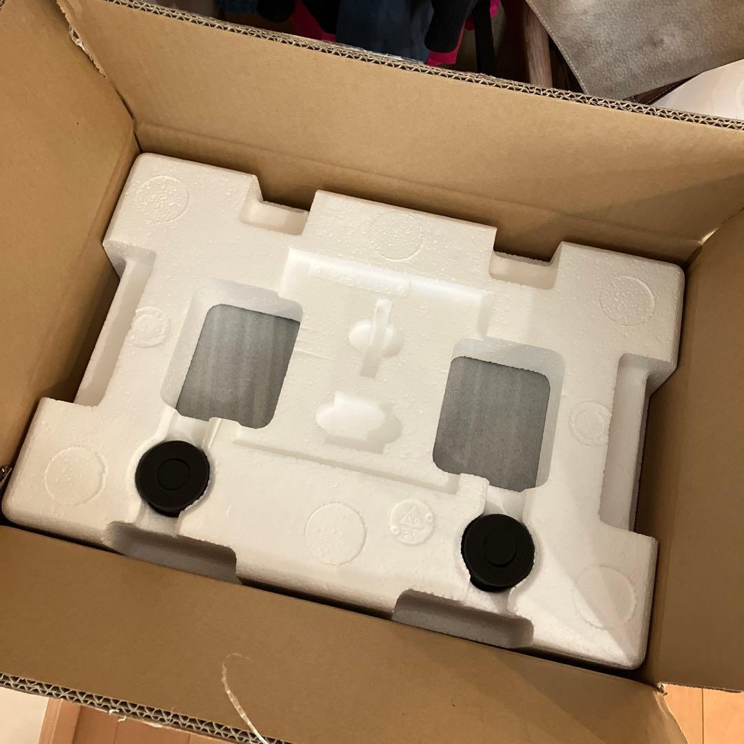 Bowers & Wilkins 607 S2 元箱　美品