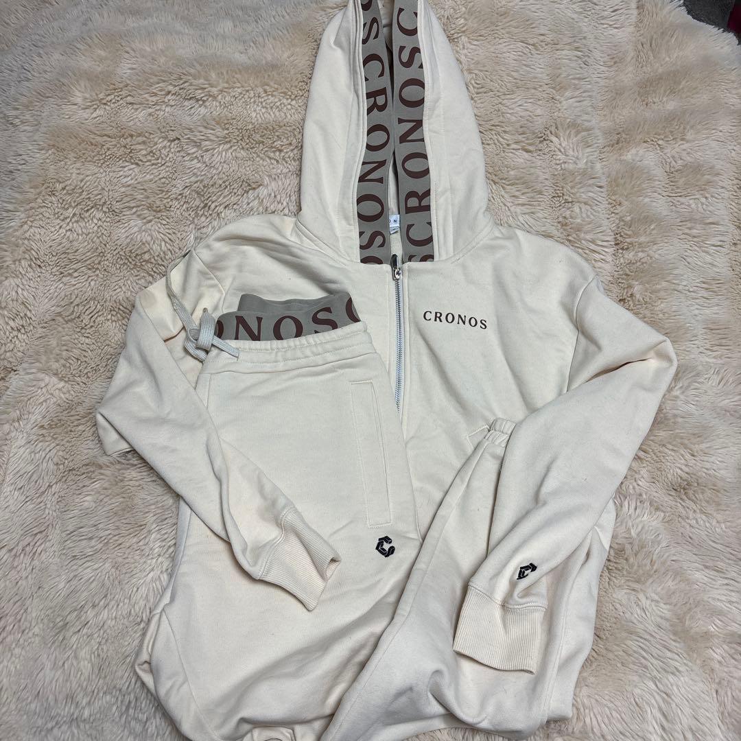 CRONOS アイボリー フルジップパーカー　セットアップ