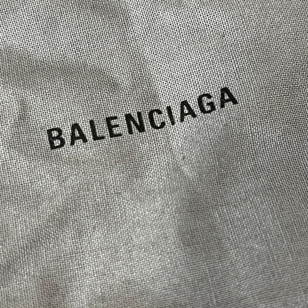 【匿名発送】BALENCIAGA バレンシアガ　AirPods pro ケース