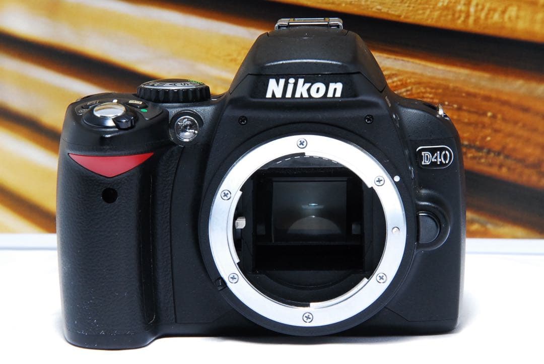 ⭐️美品⭐️Nikon D40 一眼レフ フルセット スマホ転送　SNS エモい