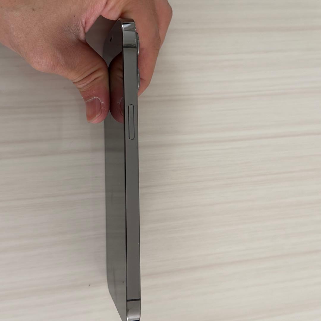 iPhone12 pro max 128GB SIMフリー グラファイト