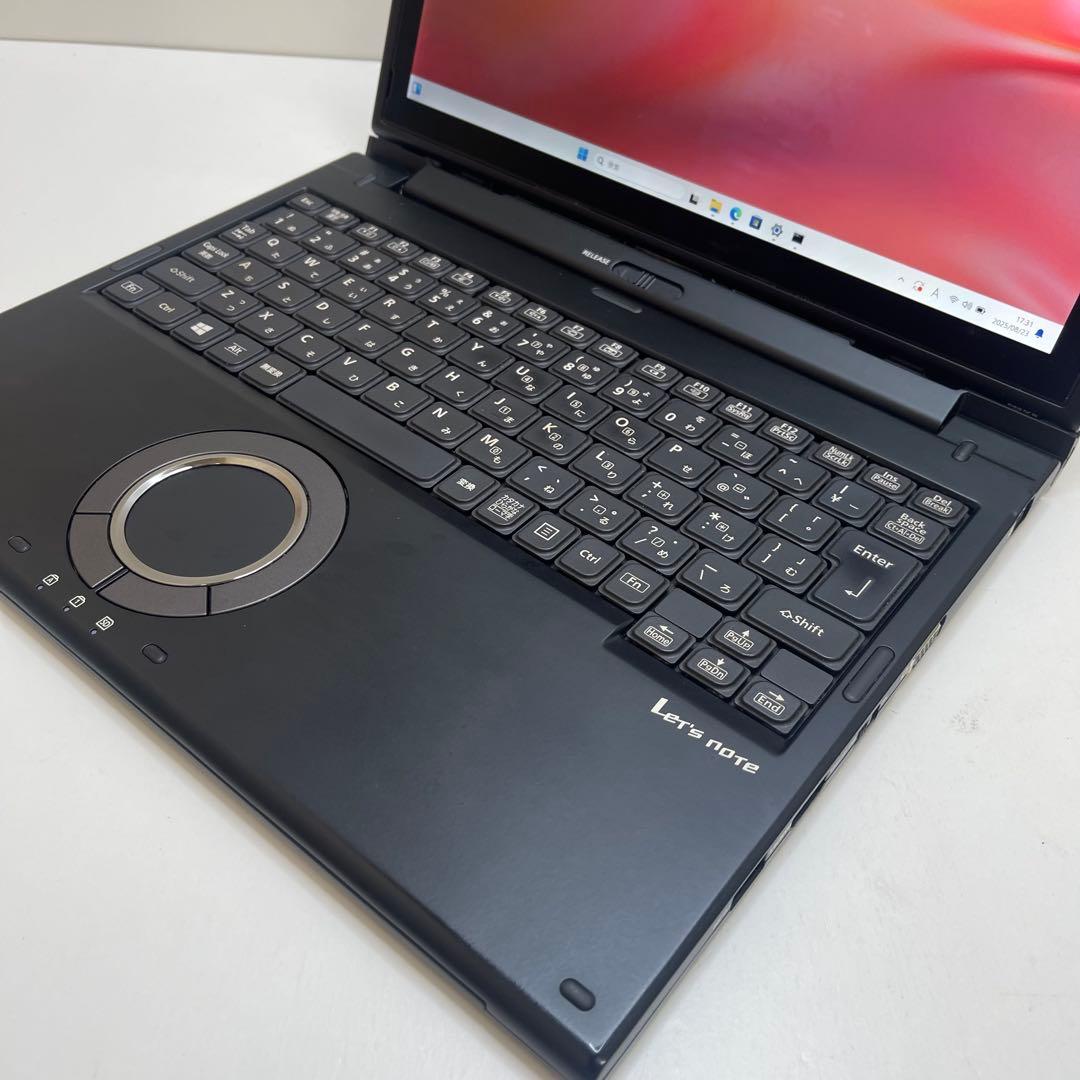 #150 パナソニック CF-XZ6 2in1 i5-7300U 8GB 256