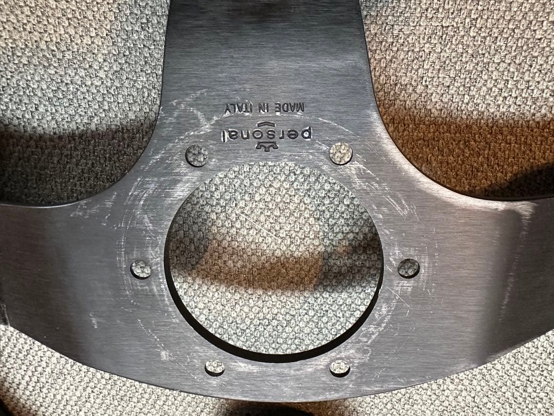 パーソナル製 PERONAl ハンドル 35パイ イタリア製 Momo