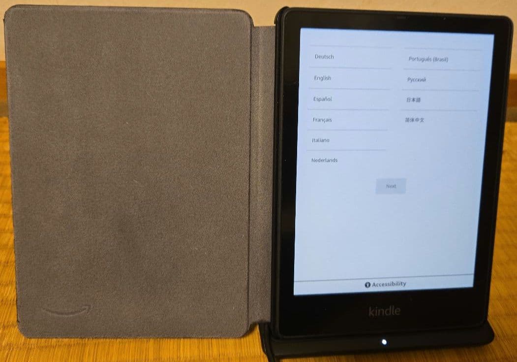 Kindle Paperwhiteシグニチャーエディション、ケース充電スタンド付