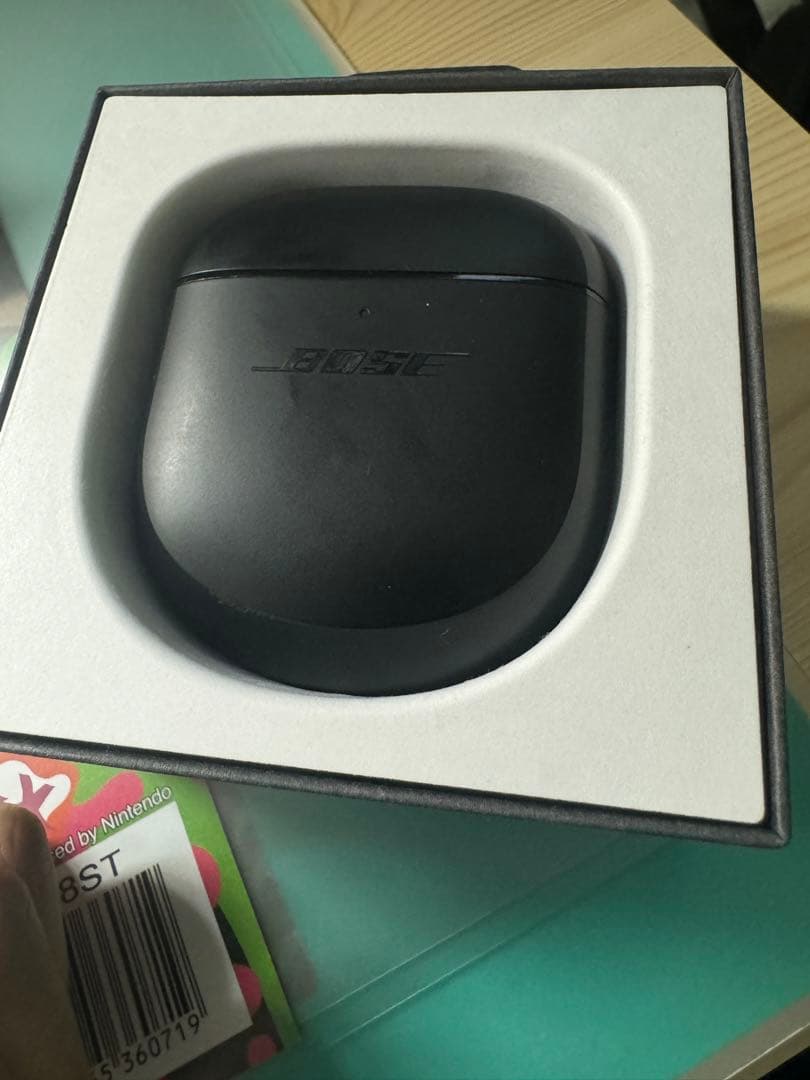 J　Bose QuietComfort Earbuds Ⅱ