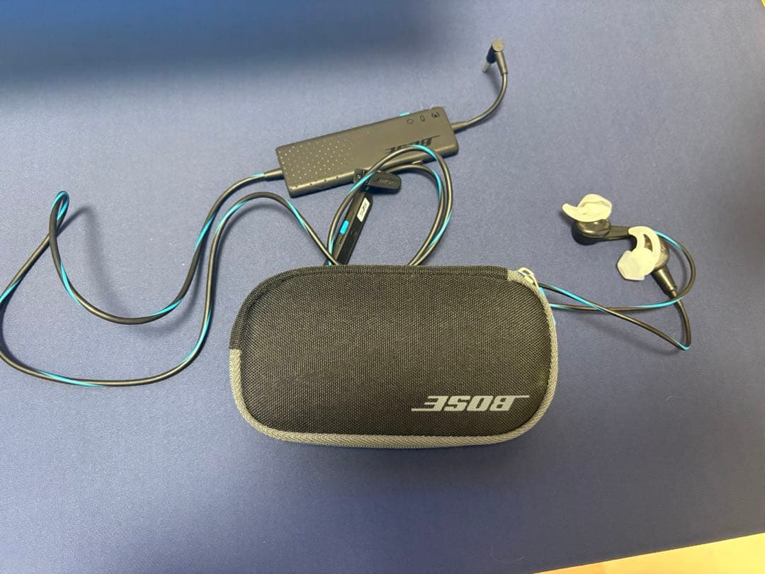 イヤホン BOSE QuietComfort 20 QC20