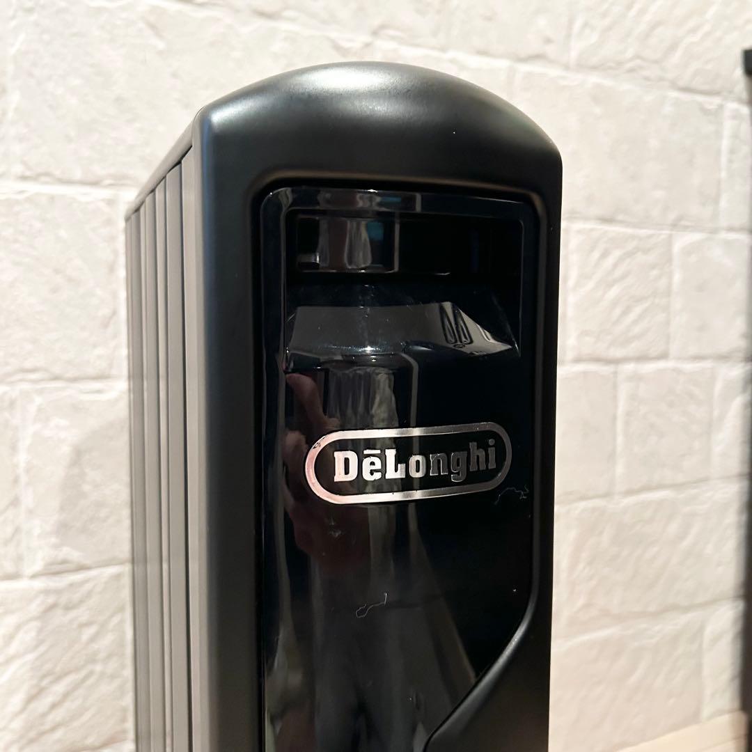 極美品 デロンギ オイルヒーター マルチダイナミックヒーター MDH09-PB