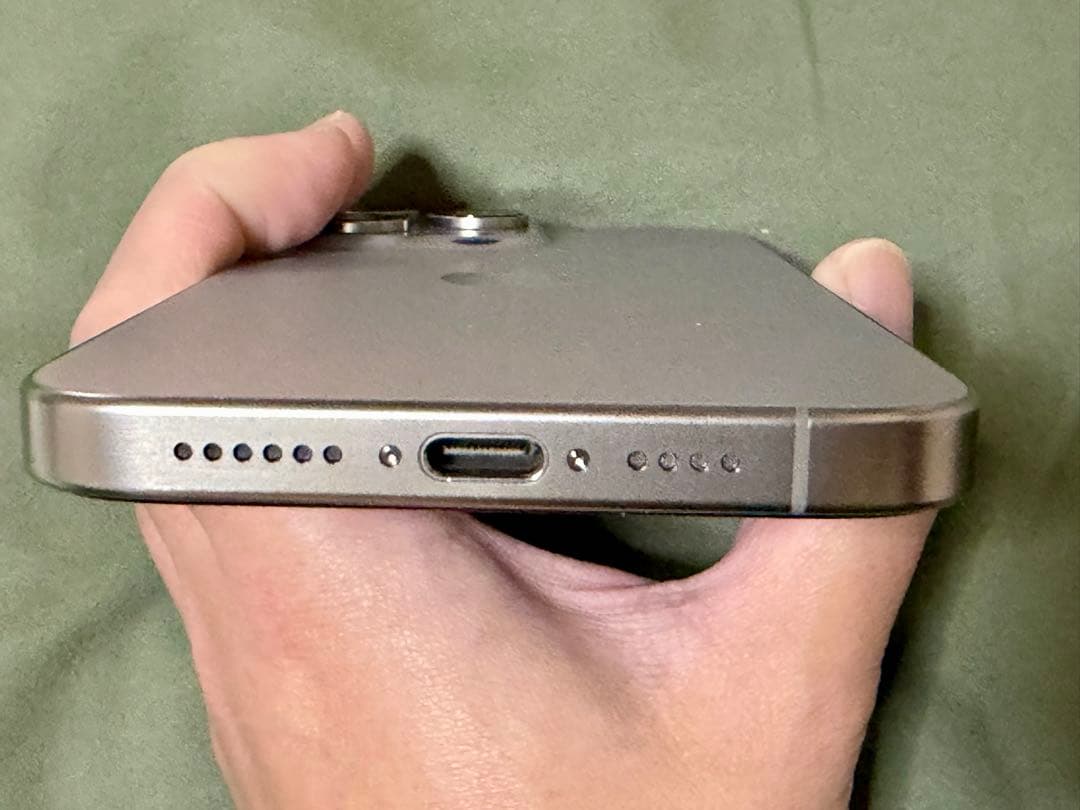 iPhone15Pro Max 256GB ナチュラルチタニウム