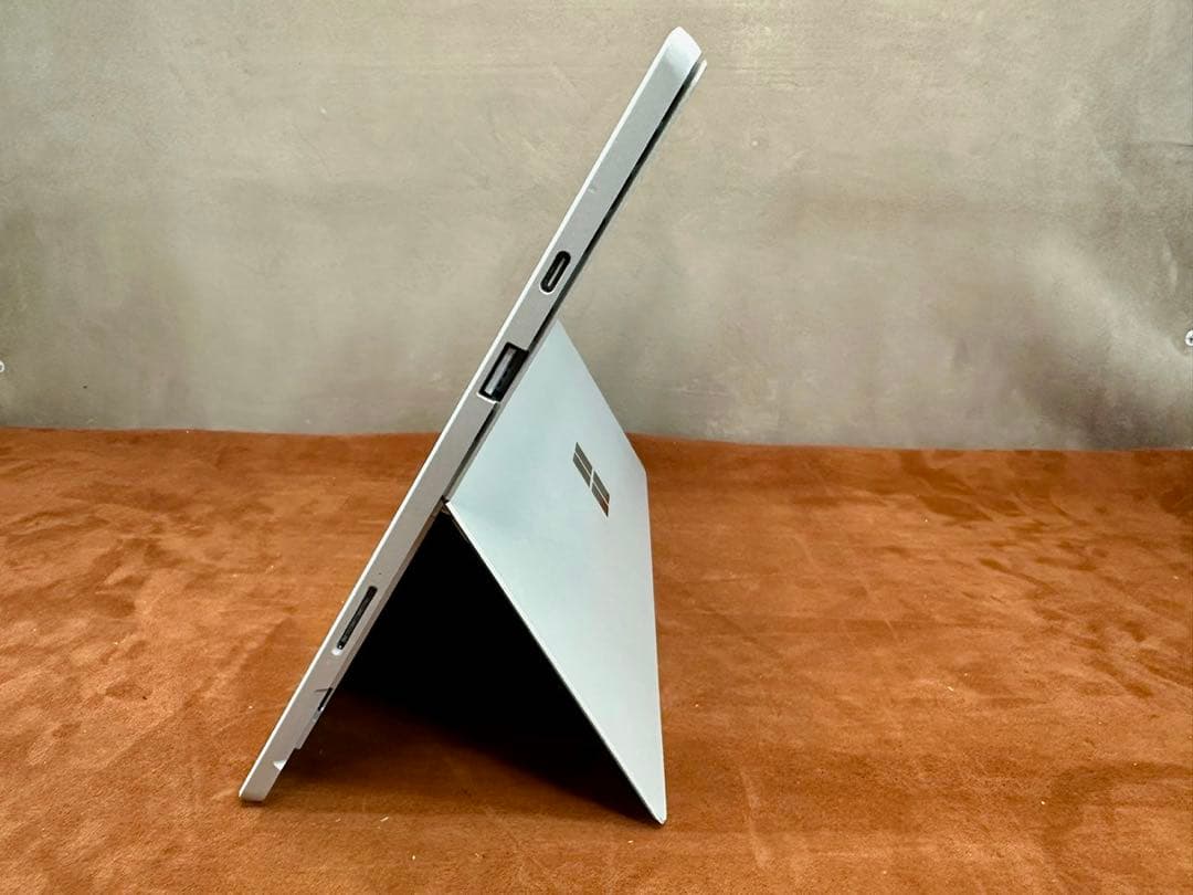 美品Surface Pro7 i5/16/SSD256 Office (37)