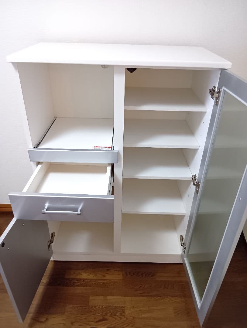 ニトリ　レンジボード　キッチンボード　食器棚