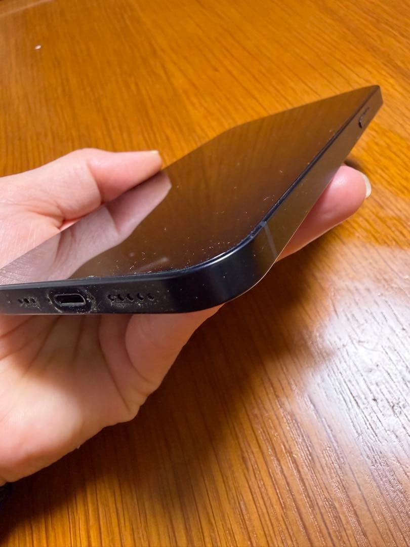 iPhone 12 64GB [ブラック]