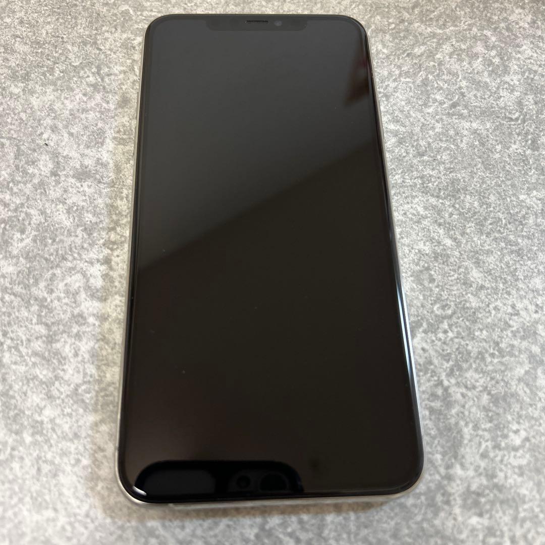 Apple iPhone 11 Pro Max 256GB バッテリー81%
