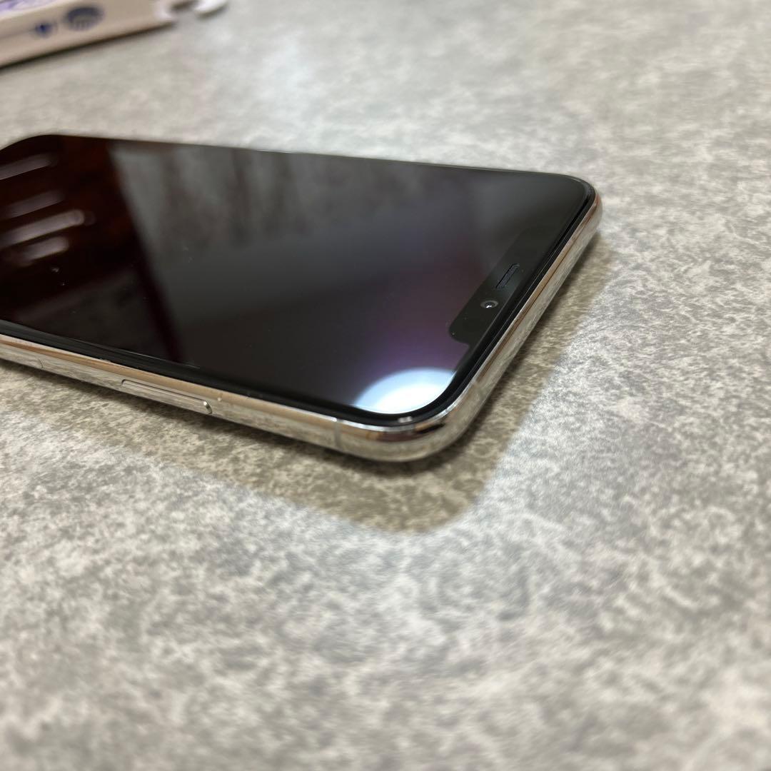 Apple iPhone 11 Pro Max 256GB バッテリー81%