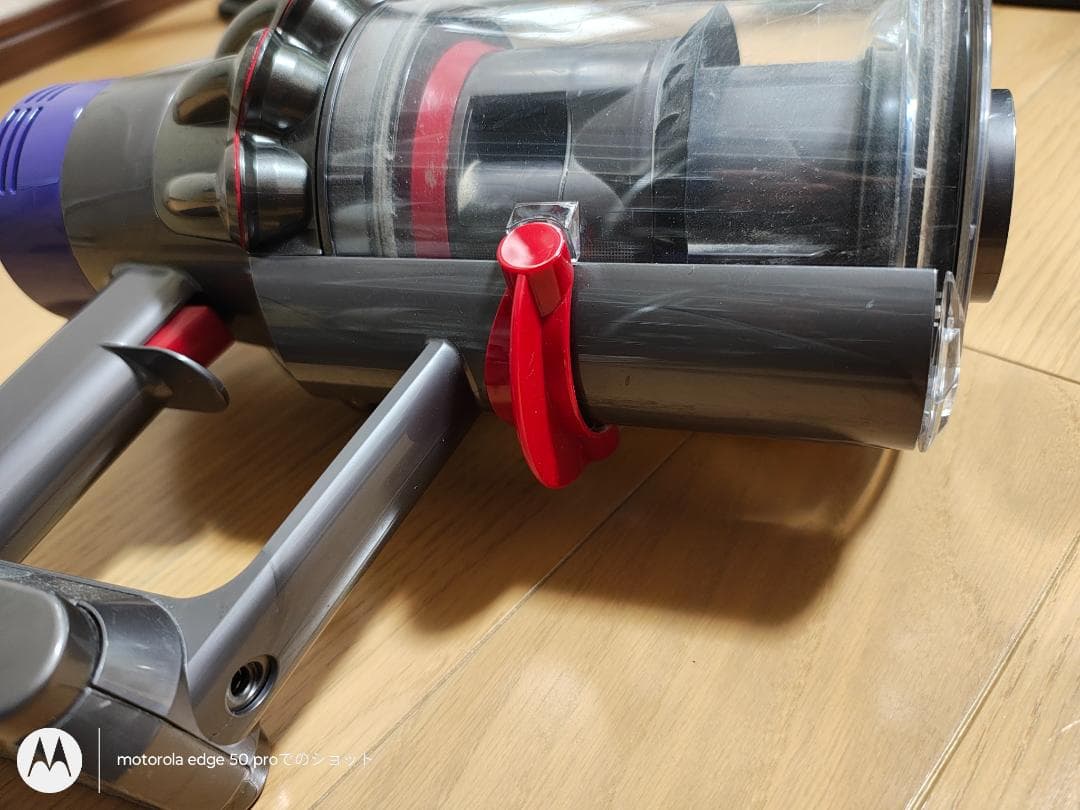 ダイソン★コードレス掃除機★V10本体★ＳV12★バッテリー新品と大差なし★2