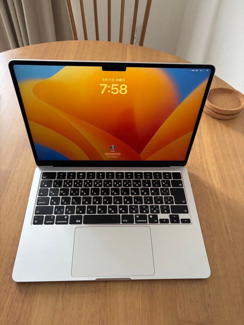 Macbook air m2 2022 8GB 256GB シルバー