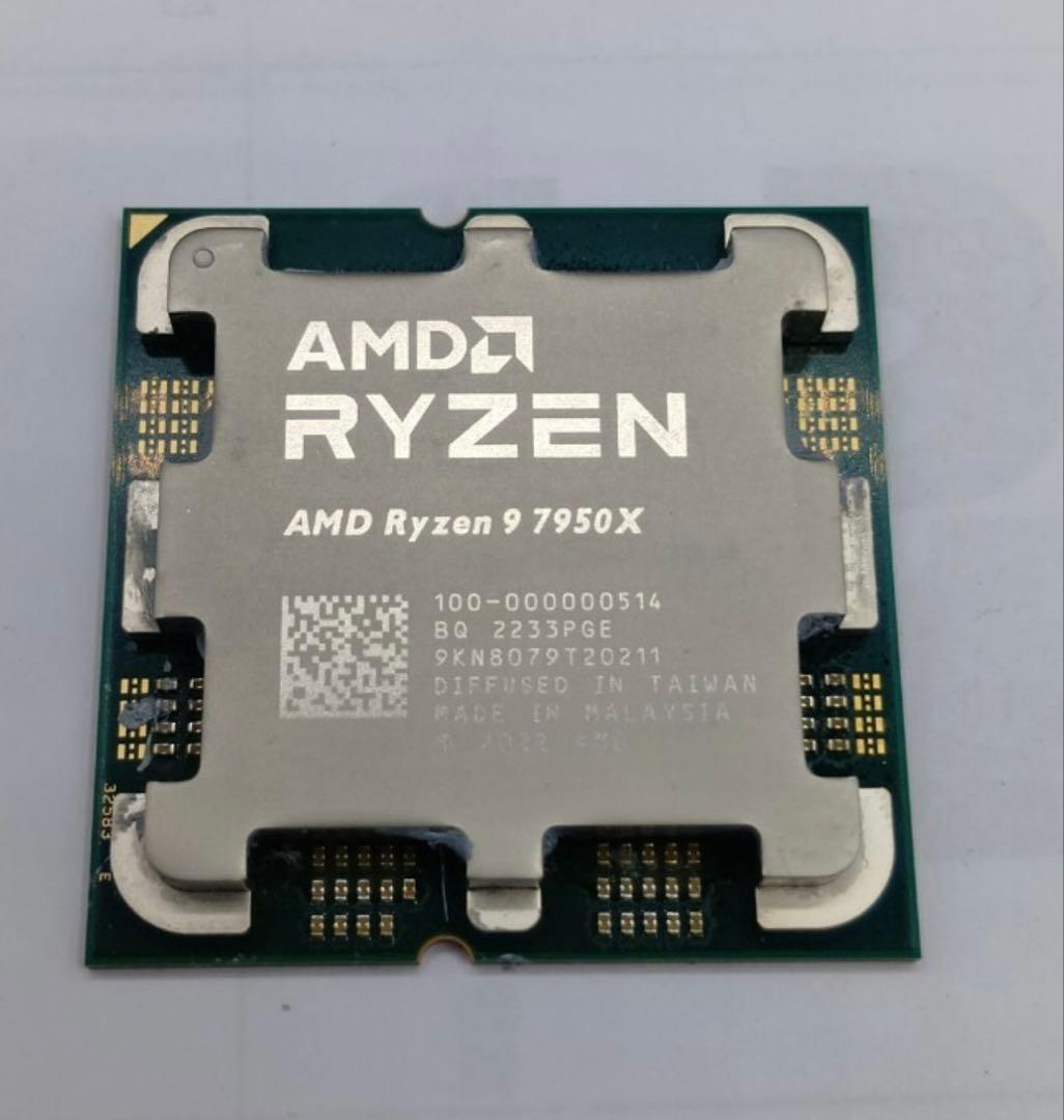 AMD Ryzen 9 7950X 16コア CPU 動作確認済み。