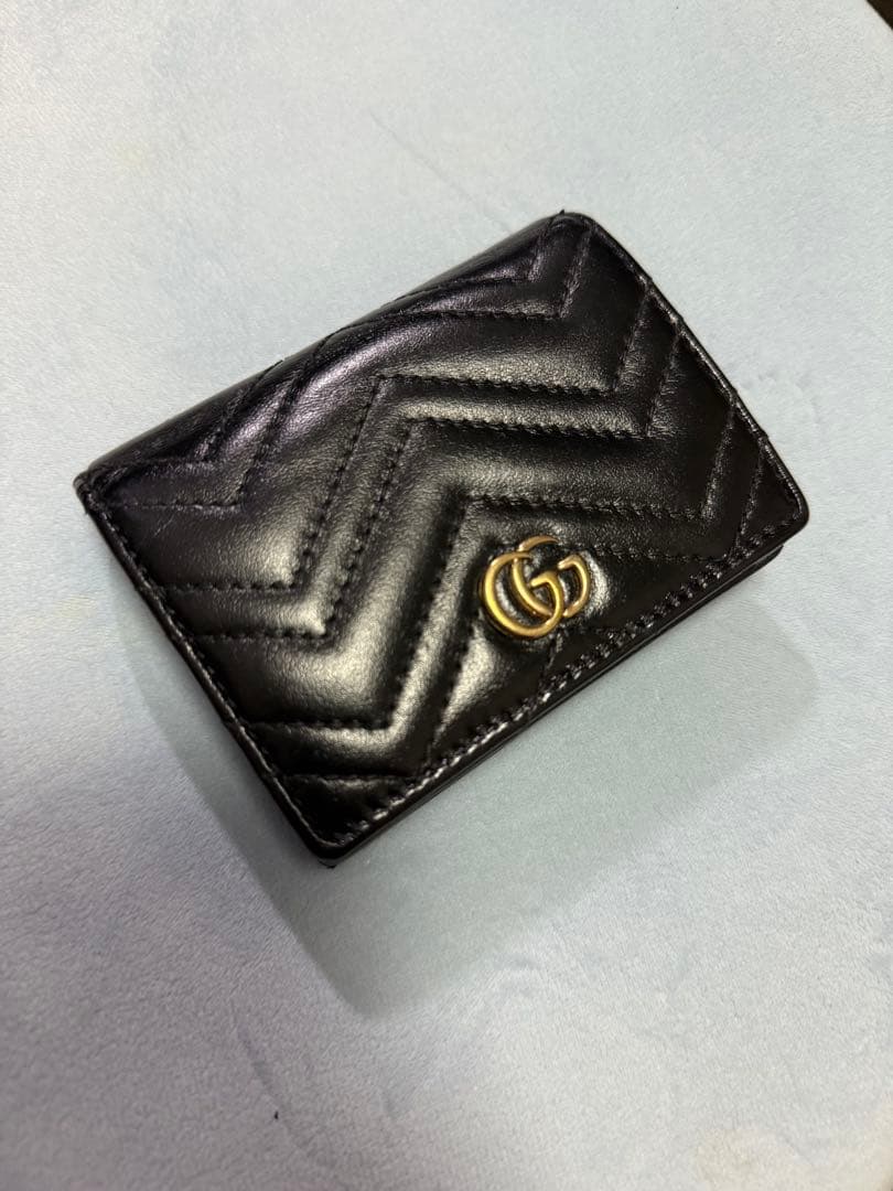 グッチ財布