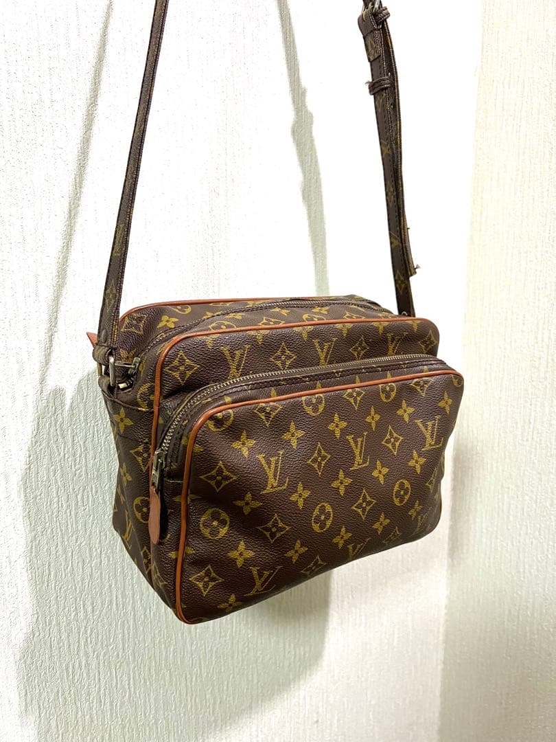 ルイヴィトン　LOUISVUITTON バッグ　ショルダーバッグ
