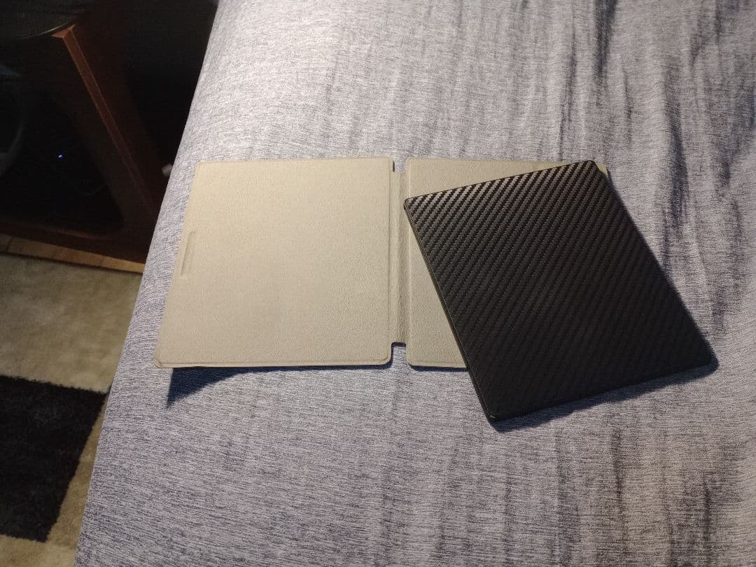 BOOX Page 電子書籍リーダー（ケース・箱付き）