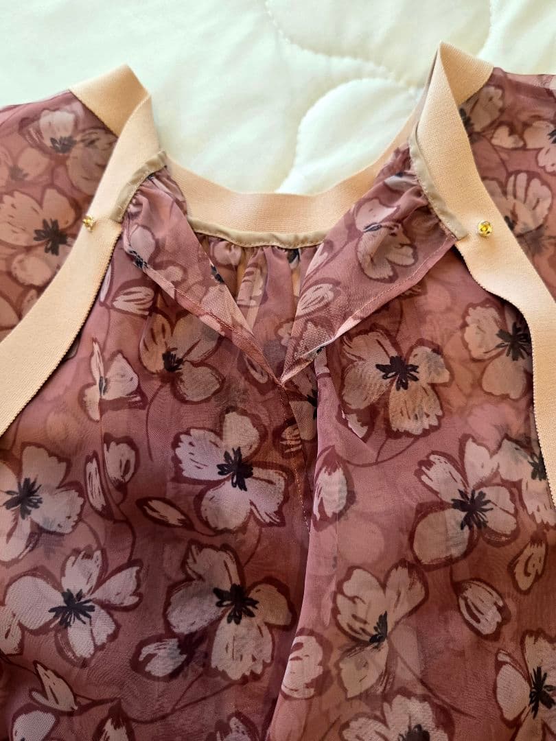 【EPOCA La maglia】 ニットドレス& 花柄シフォンブラウスセット