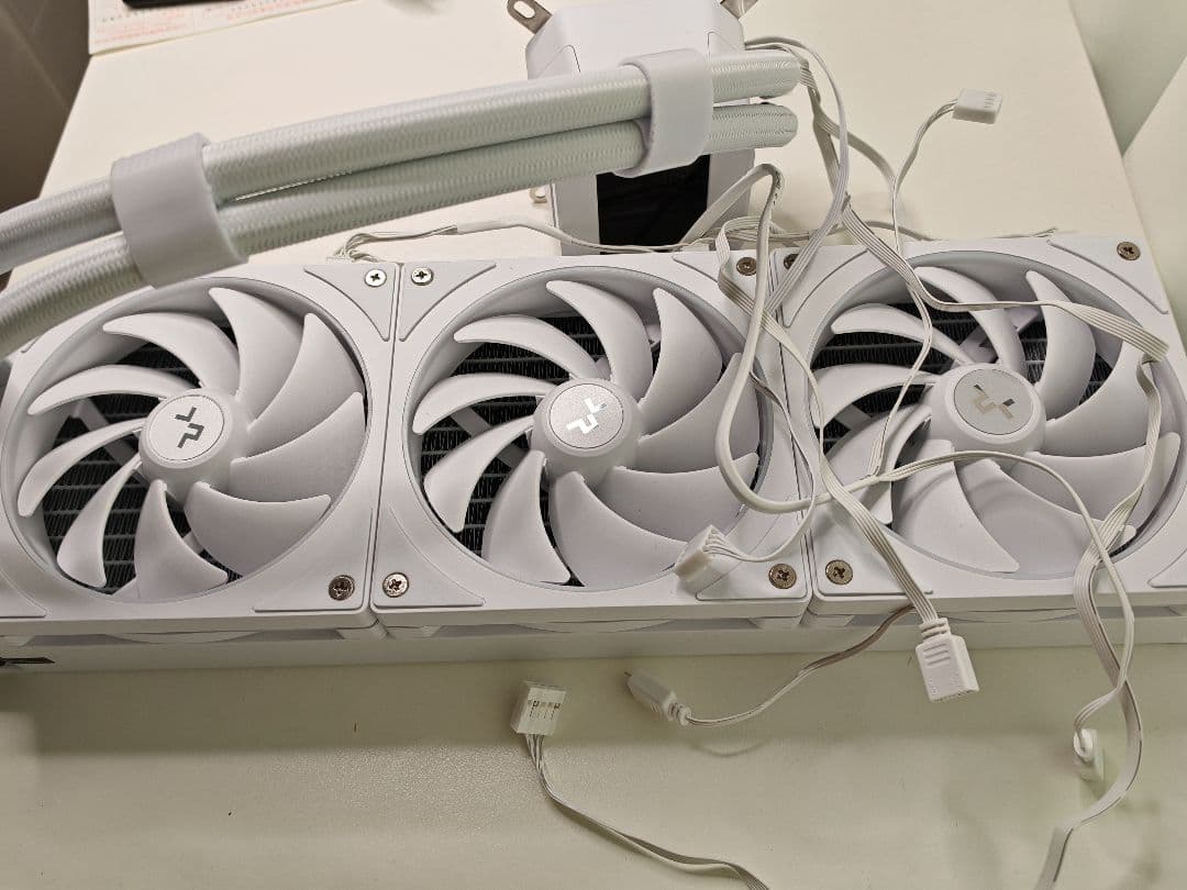 DeepCool LM360 ホワイト 360mm 簡易水冷