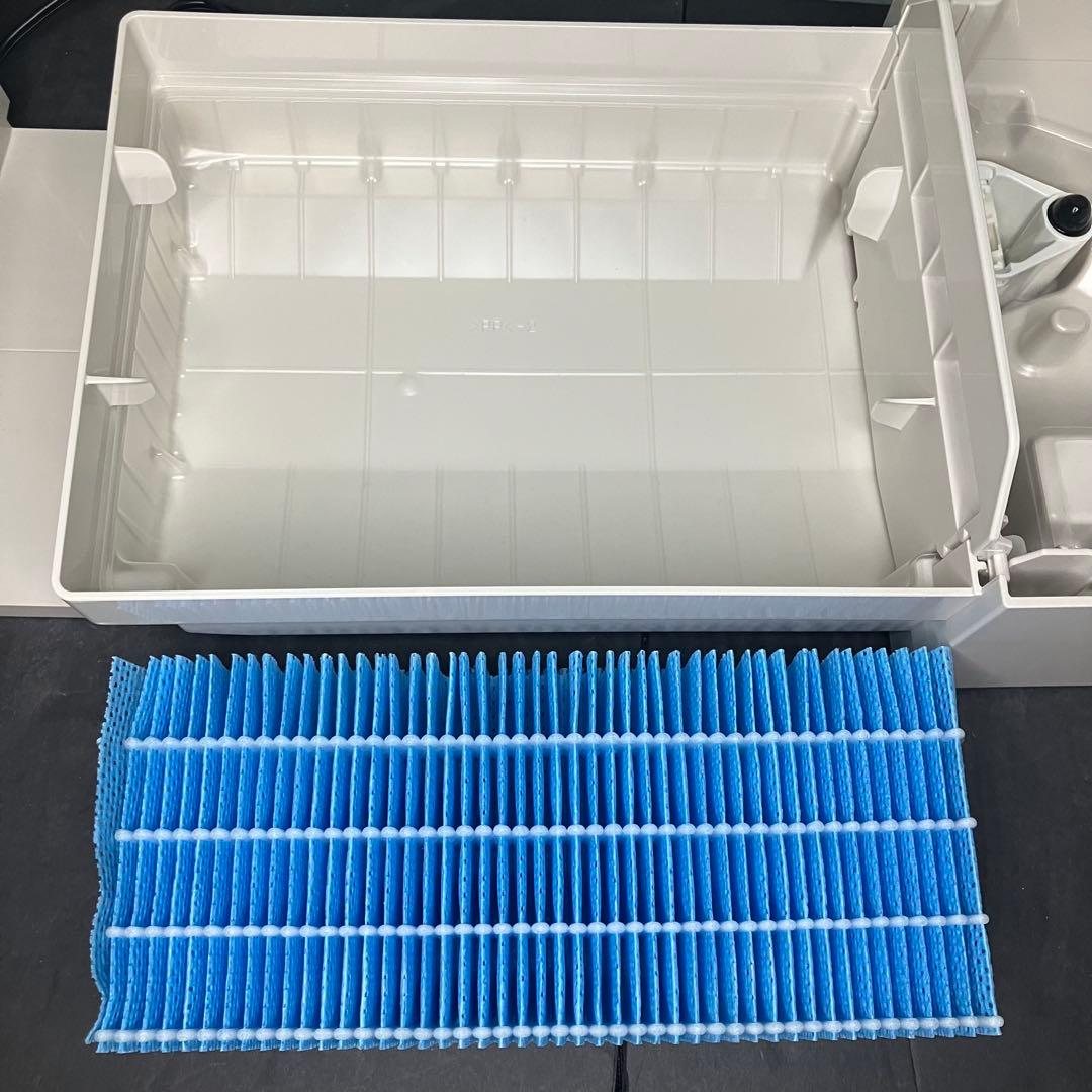 美品　Dainichi ハイブリッド式加湿器　HD-RXT722E2