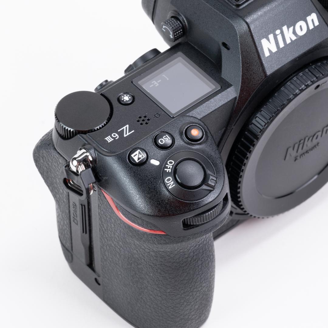 Nikon Z6Ⅲ ボディ中古