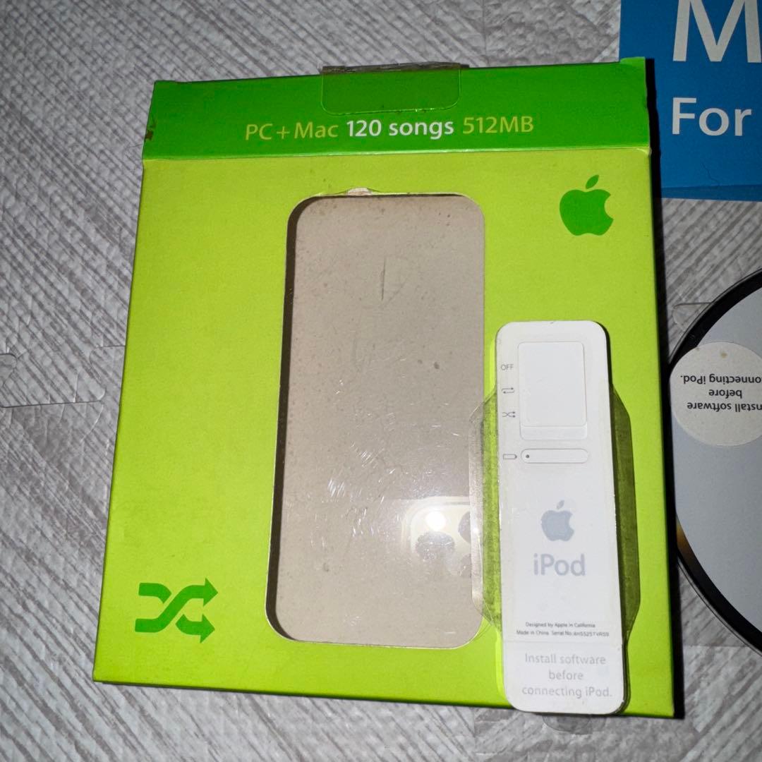 iPod Shuffle 512MB 未使用 デオデオ本店購入