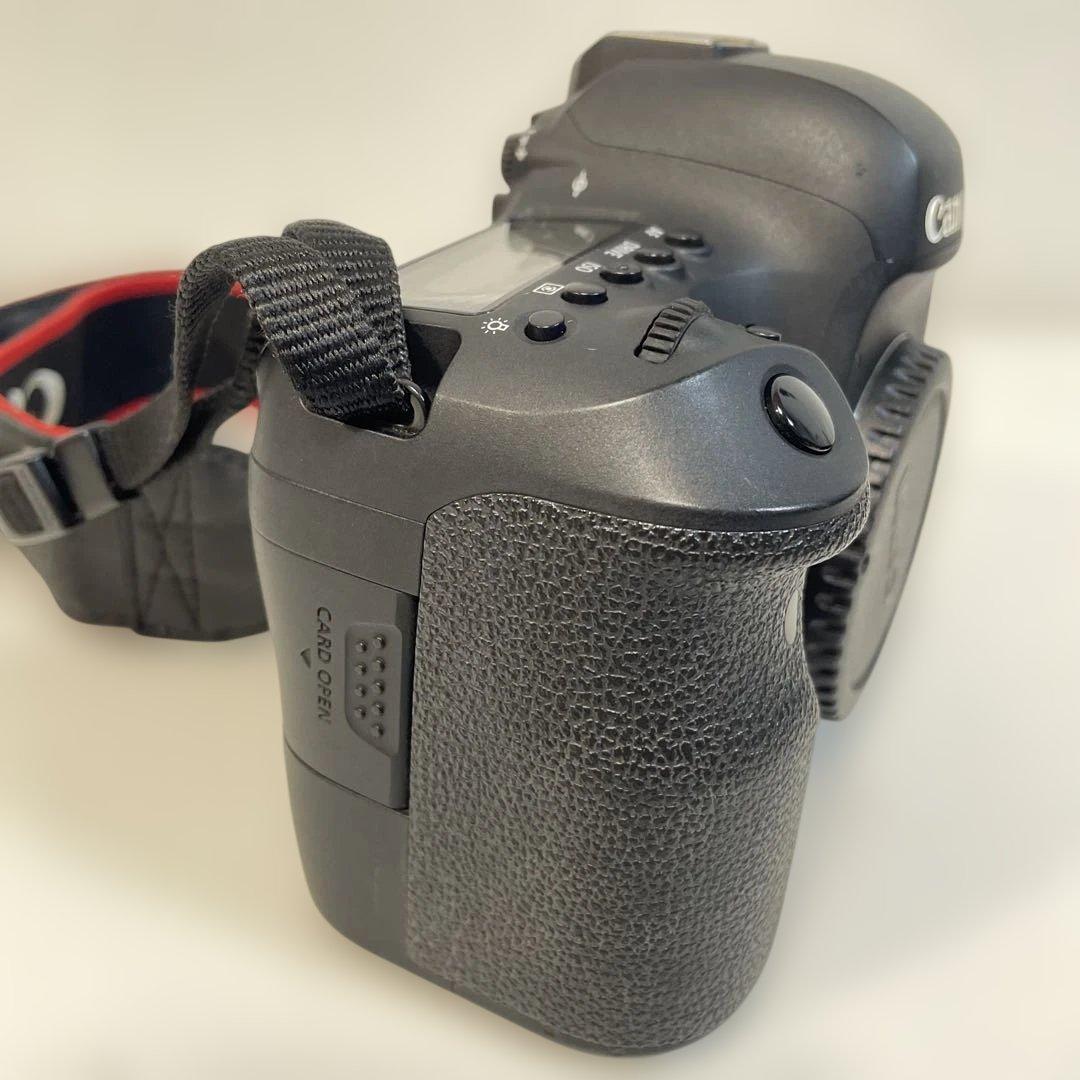 Canon EOS 6D Mark Ⅱ+ 24-70mm レンズ