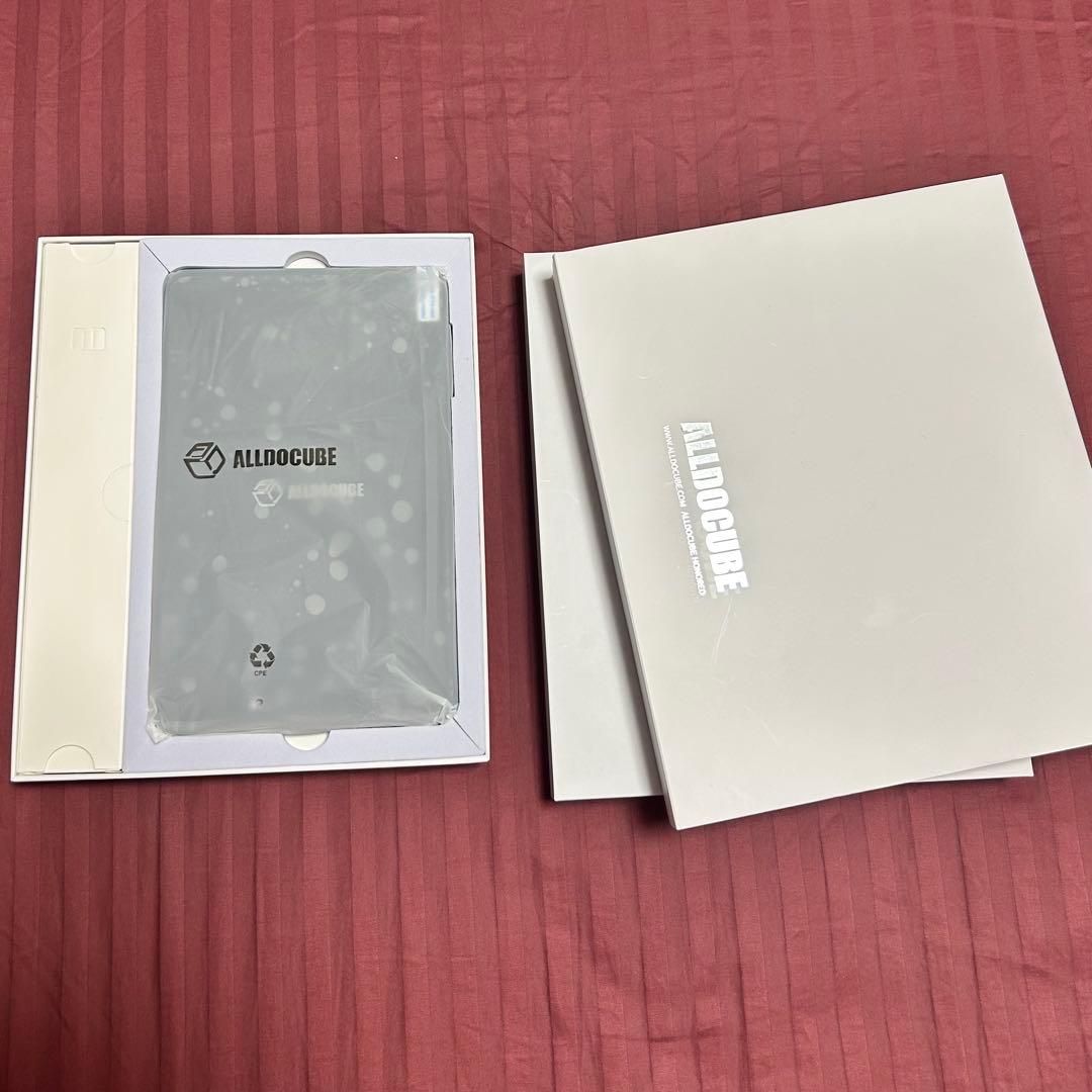 ALLDOCUBE iPlay60 mini Pro カバー付き