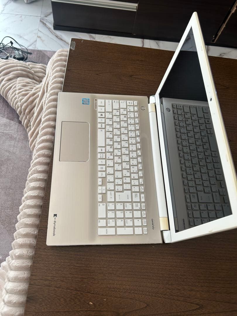 dynabook シルバー ノートPC マウス付き