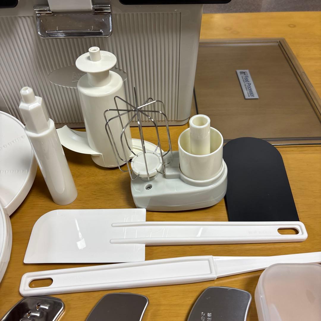 2022年製 Amway フードプロセッサー 各種アタッチメント・説明書付き