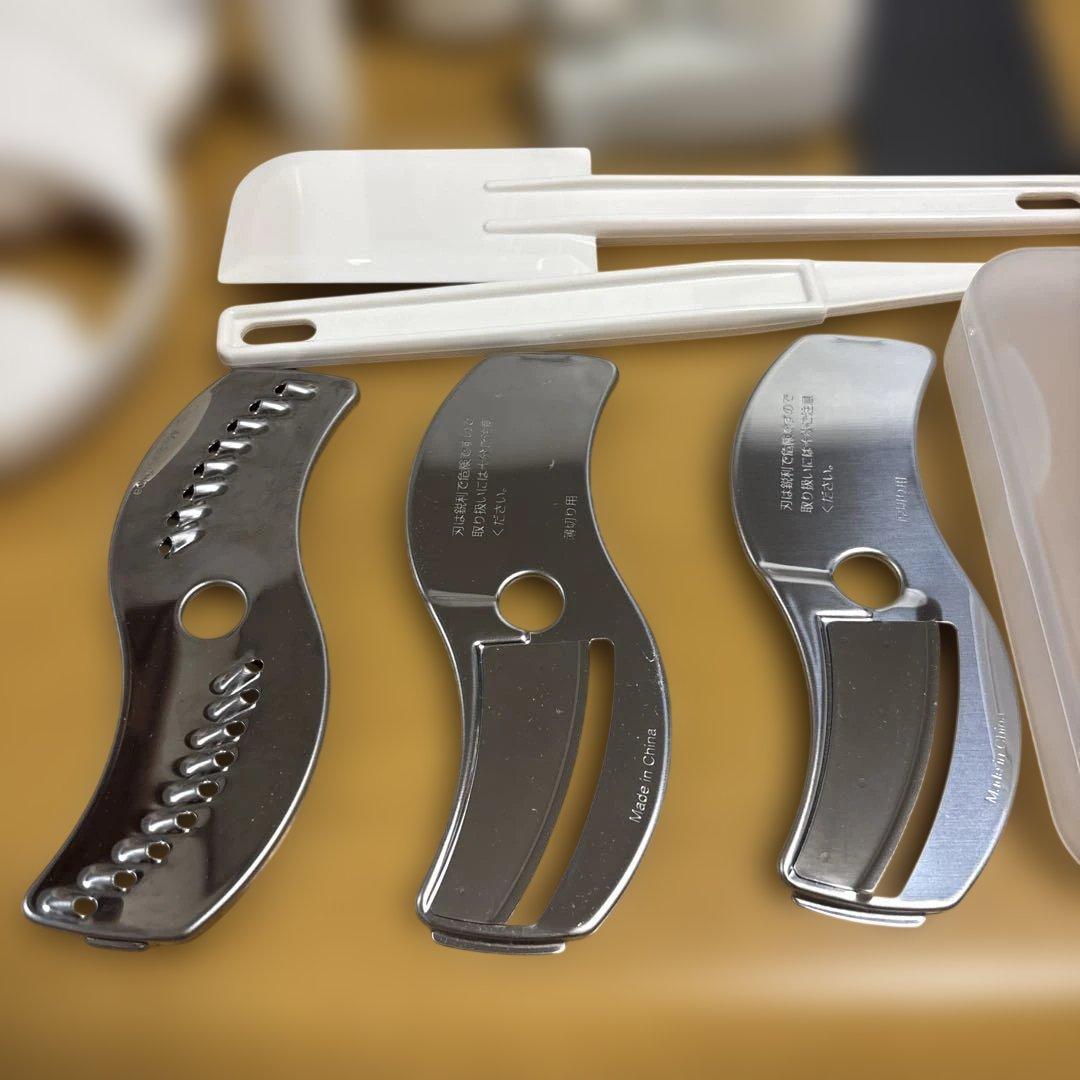 2022年製 Amway フードプロセッサー 各種アタッチメント・説明書付き