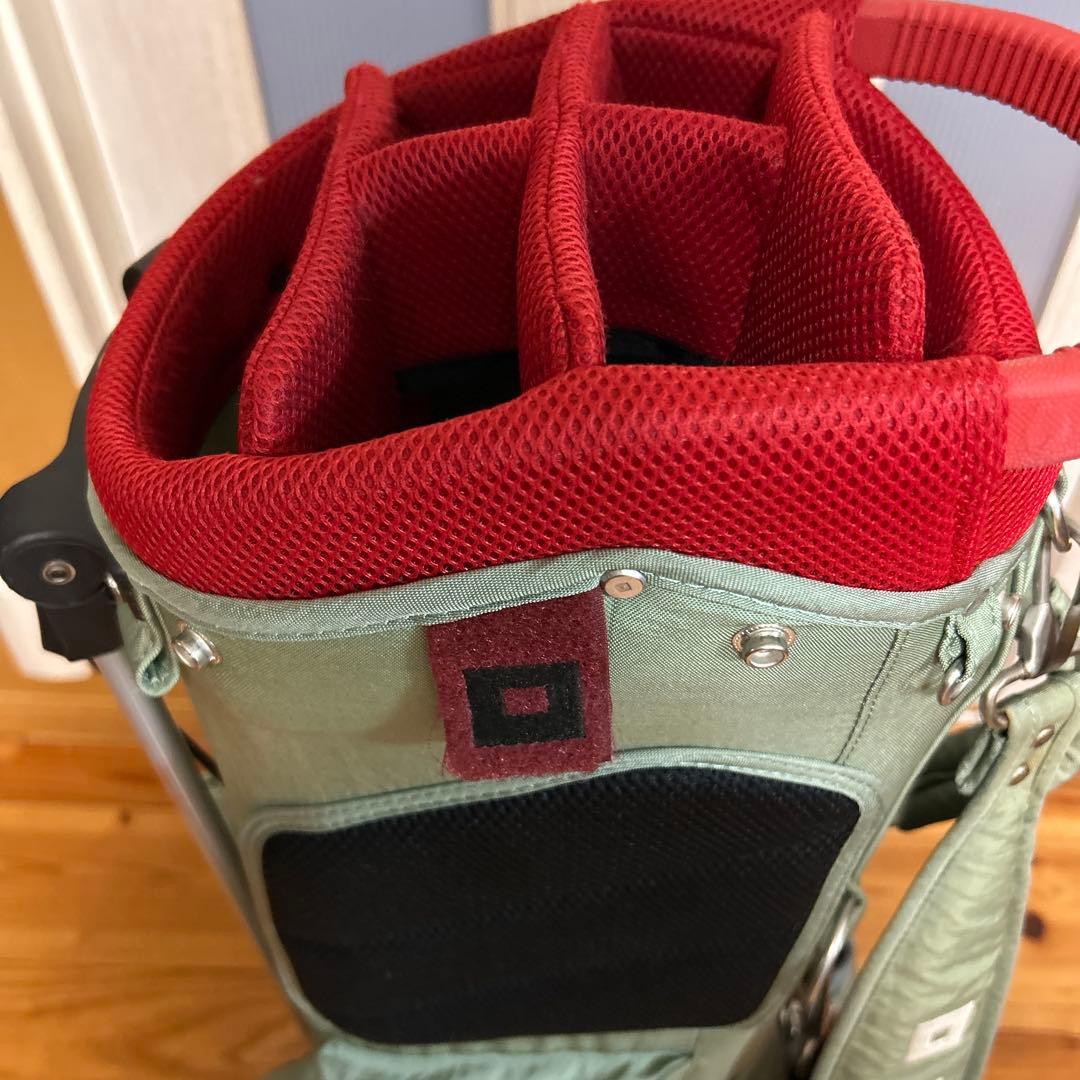 オノフグリーン キャディバッグ