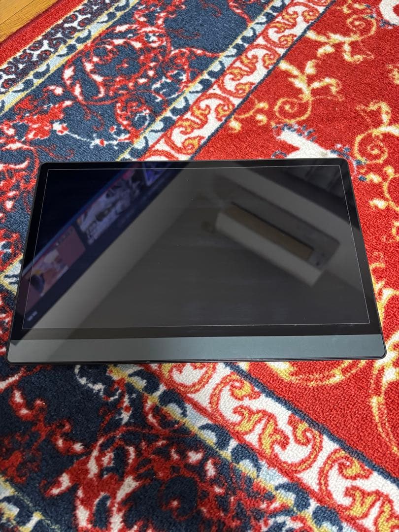 4K モバイルモニター　13.3インチ