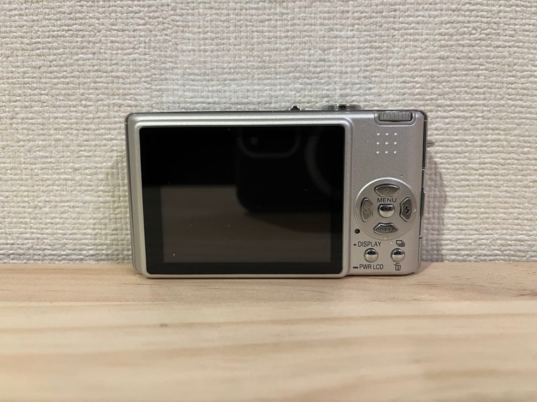 通電品 Panasonic LUMIX DMC-FX9 デジカメ #26011