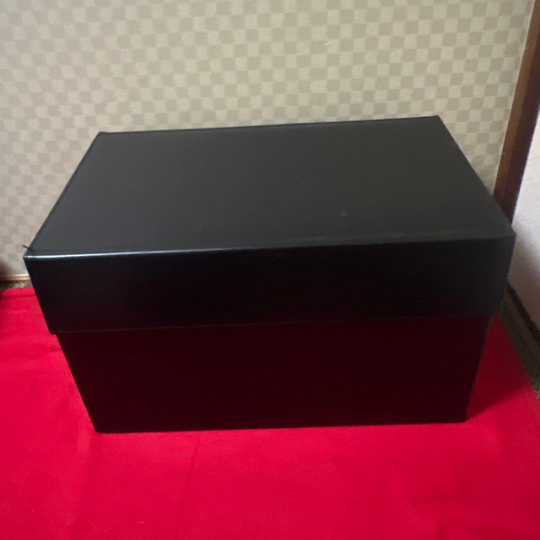 オブジェ　高級花瓶　花器