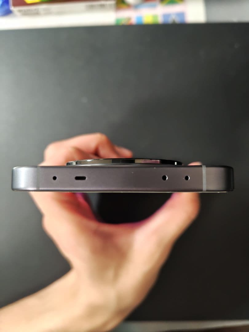 【美品】OPPO Find X8 国内版 スペースブラック 16+512GB