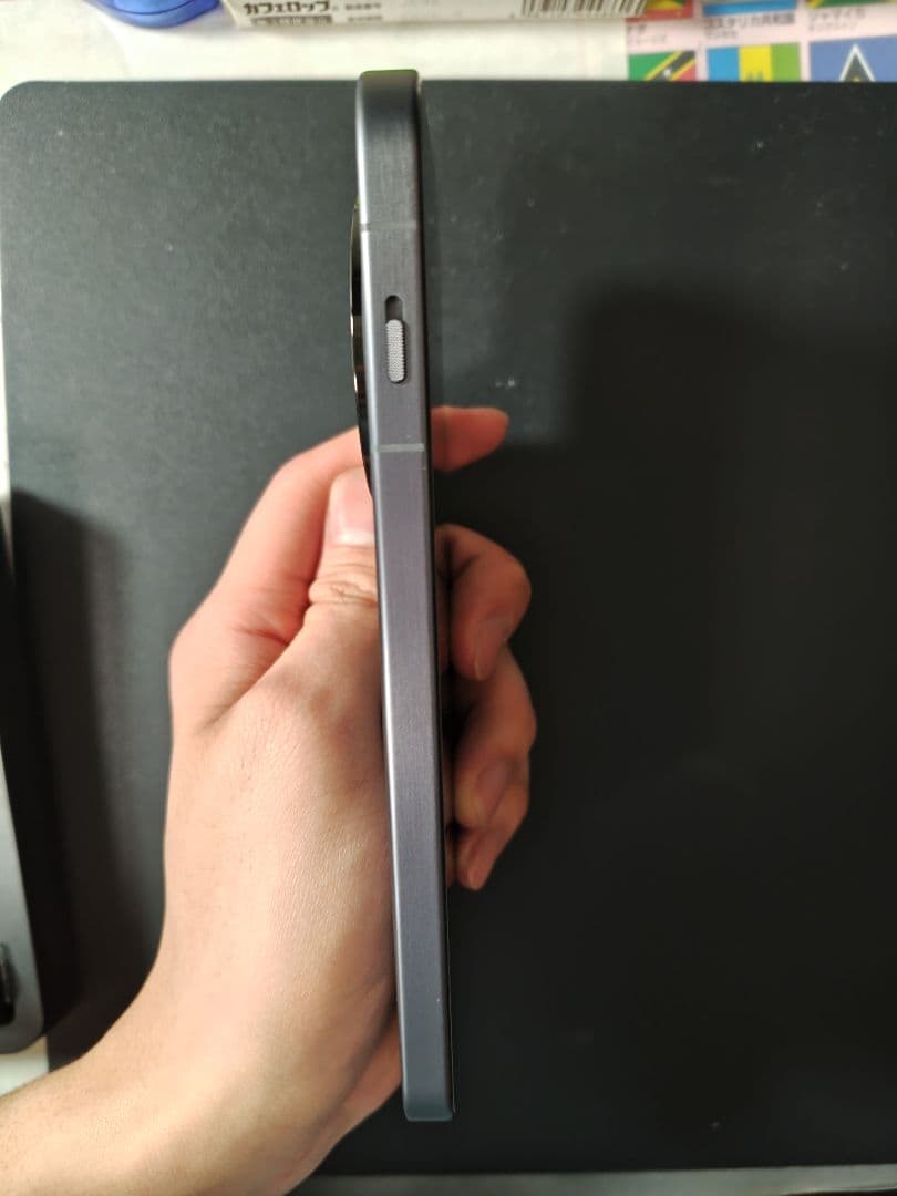 【美品】OPPO Find X8 国内版 スペースブラック 16+512GB