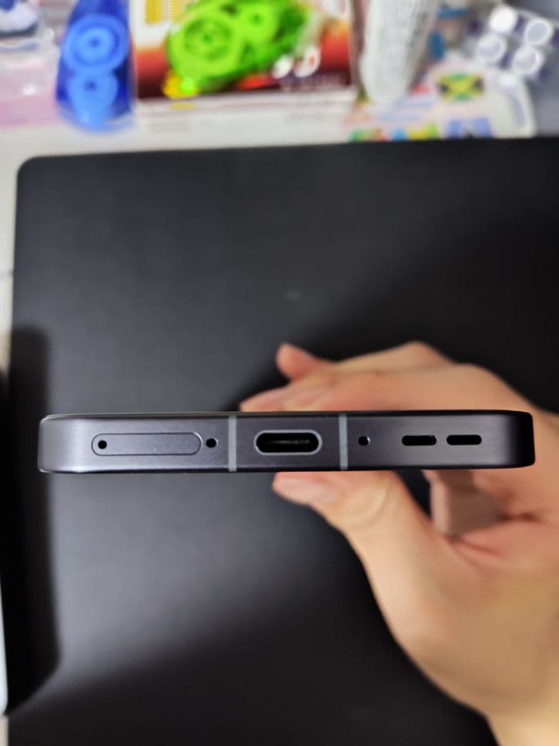 【美品】OPPO Find X8 国内版 スペースブラック 16+512GB