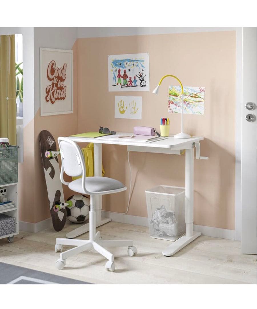 IKEA レラテラ　昇降機能付きデスク　机