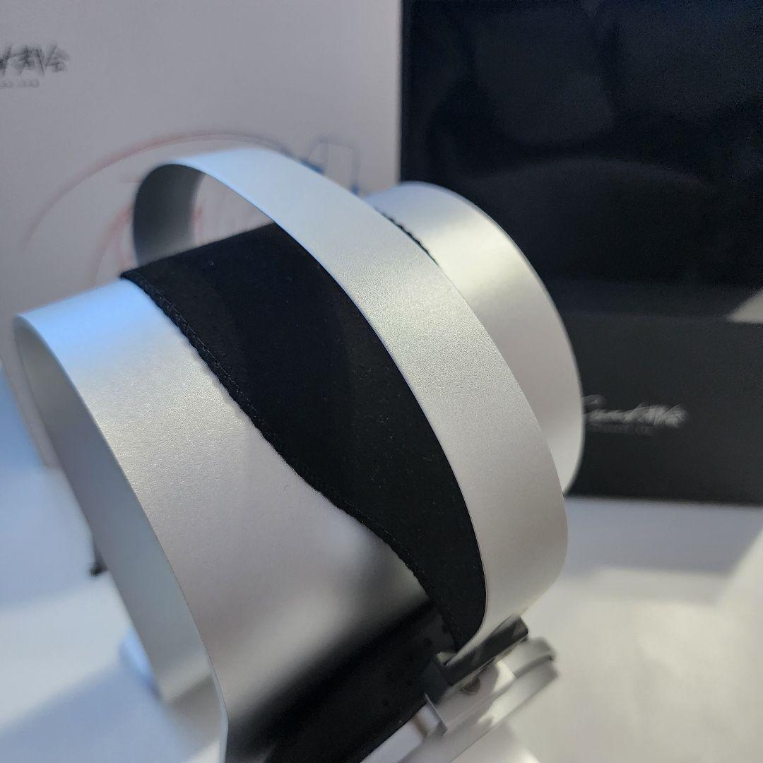 [今月末までセール中]moondrop 大都会-cosmo