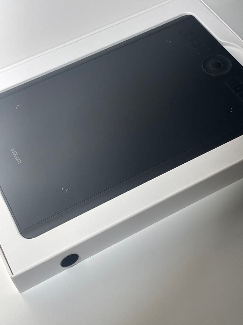 液タブ・ペンタブ WACOM Iutuos Pro