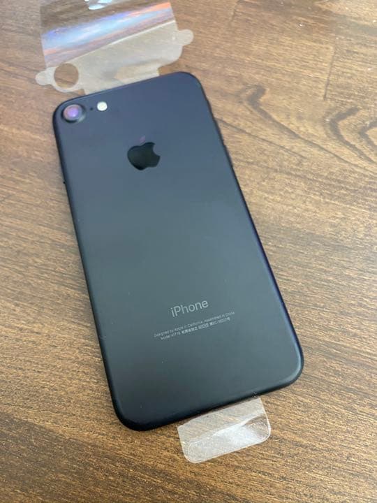 【新品未使用】iPhone7 32G BLACK ブラック