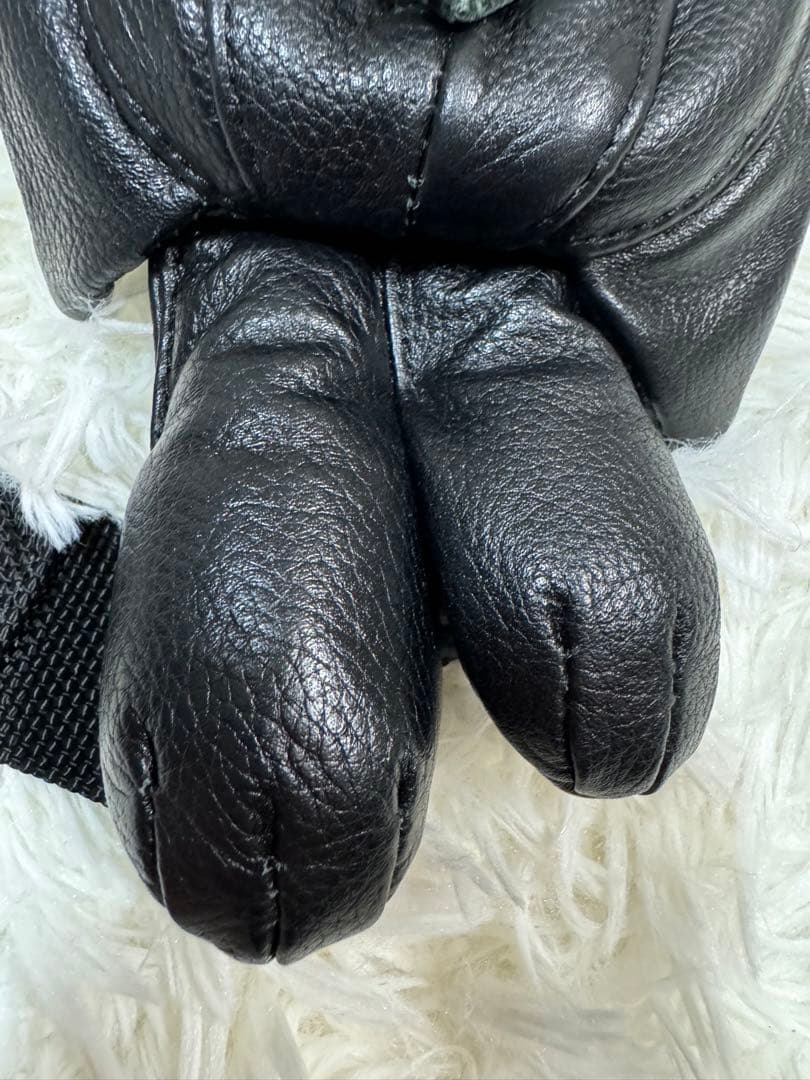 CHIGRACCI チグラッチ　ボディバッグ　猫バッグ　ブラック　レザー　猫