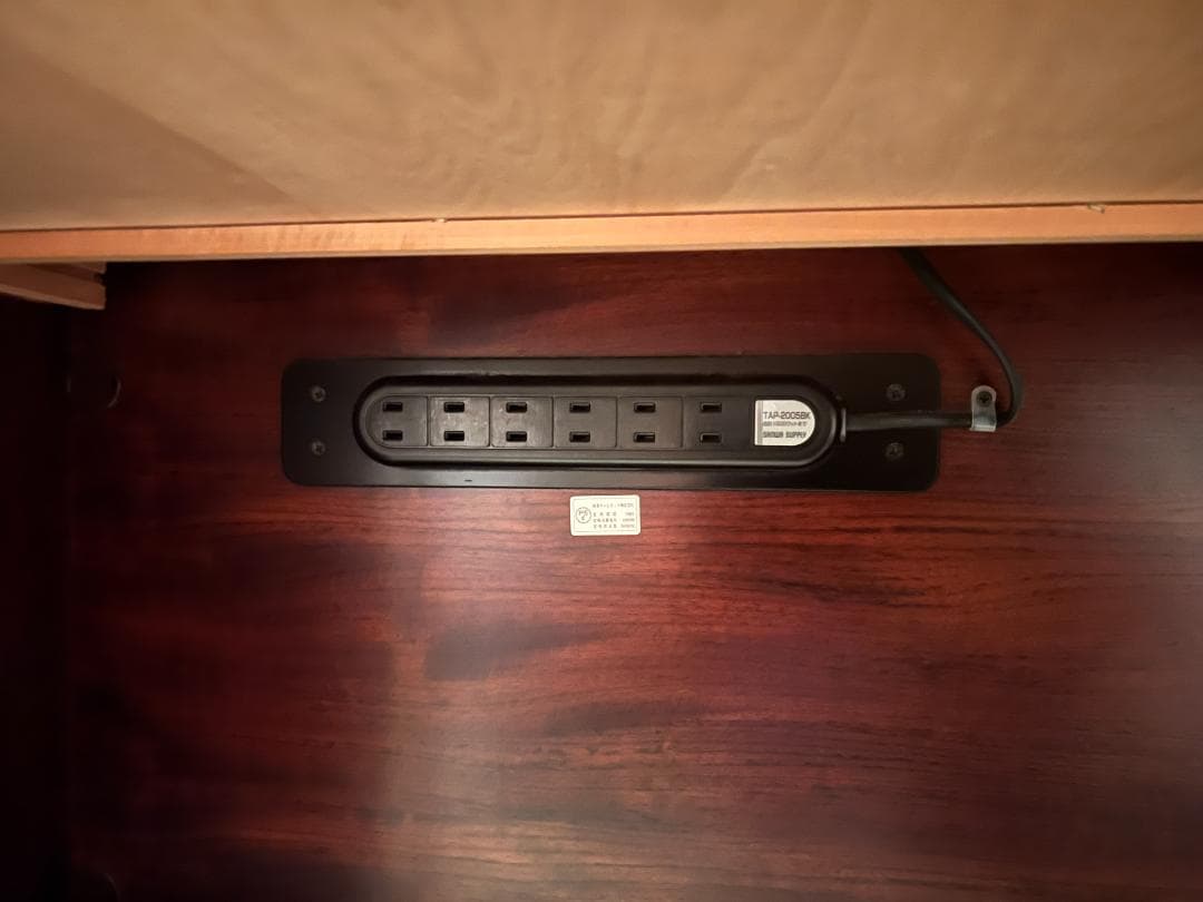 【木製デスク】シンプル書斎机 ノーブランド 約20年前購入 目立つ傷なし