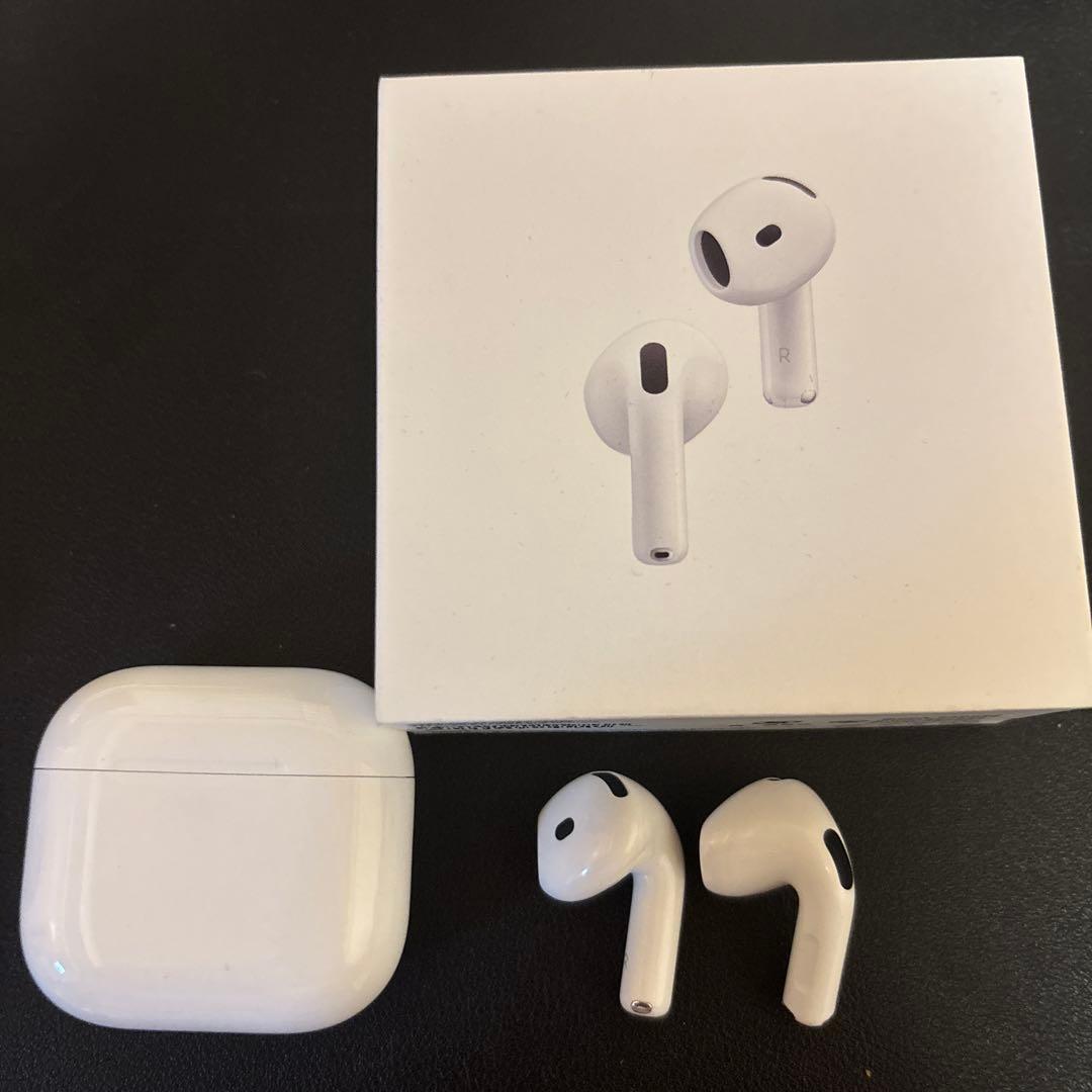 AirPods 4 ノイズキャンセル付き