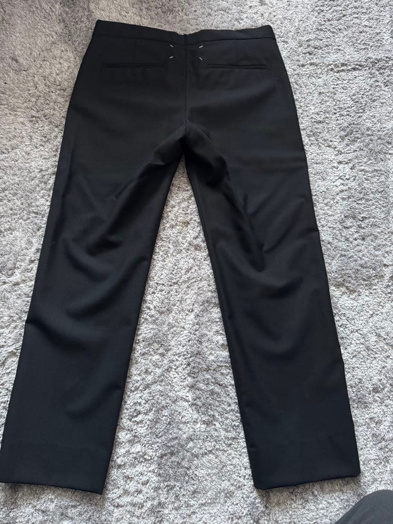 マルジェラ　スラックス