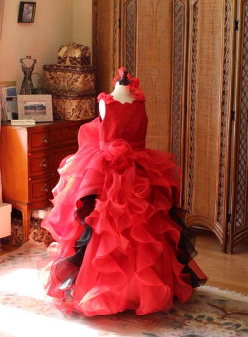 にゃんたん様　オーダーメイド　赤130＆オレンジ120〜130フォーマルドレス